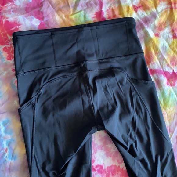 lululemon athletica Pants - LULULEMON HIGH WAISTED REFLECTIVE YOGA PANTS🍋